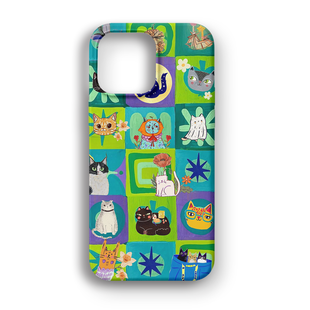 Colorful Cat Patchwork - Lüks Kadife İç Kaplamalı Koruyucu Kılıf (K 104)