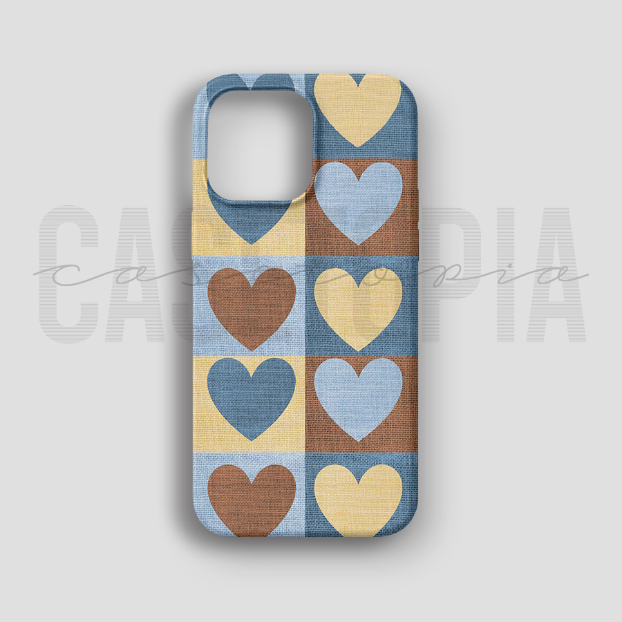 Heart Checkered Pattern - Lüks Kadife İç Kaplamalı Koruyucu Kılıf (K 113)